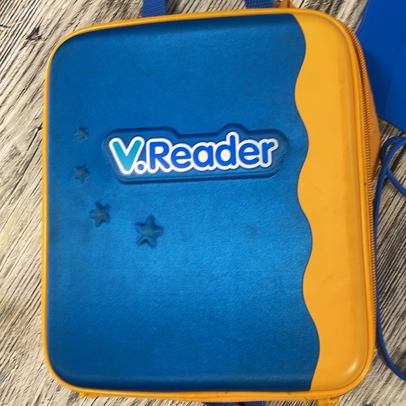 VTech V.Reader Animated Blue E-Book Tablet Learning System Carry Case Backpack - Picture 2 of 8